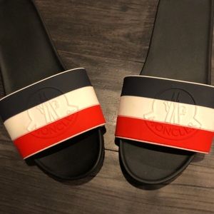 Moncler slides
